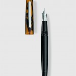 TIBALDI. Penna stilografica Infrangibile in resina giallo cromo